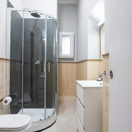 O Magenta Baylon Ρώμη