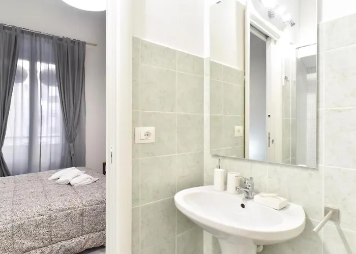 O Magenta Baylon Roma