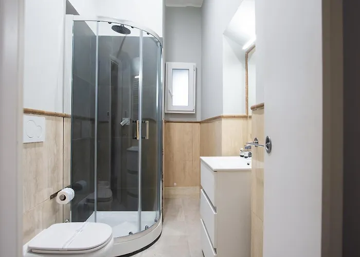 O Magenta Baylon Roma